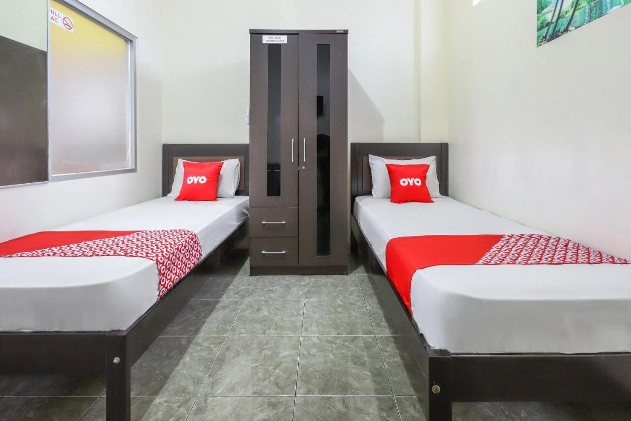 Oyo 3830 Dfarys Gh Syariah Hotel Balikpapan Kültér fotó