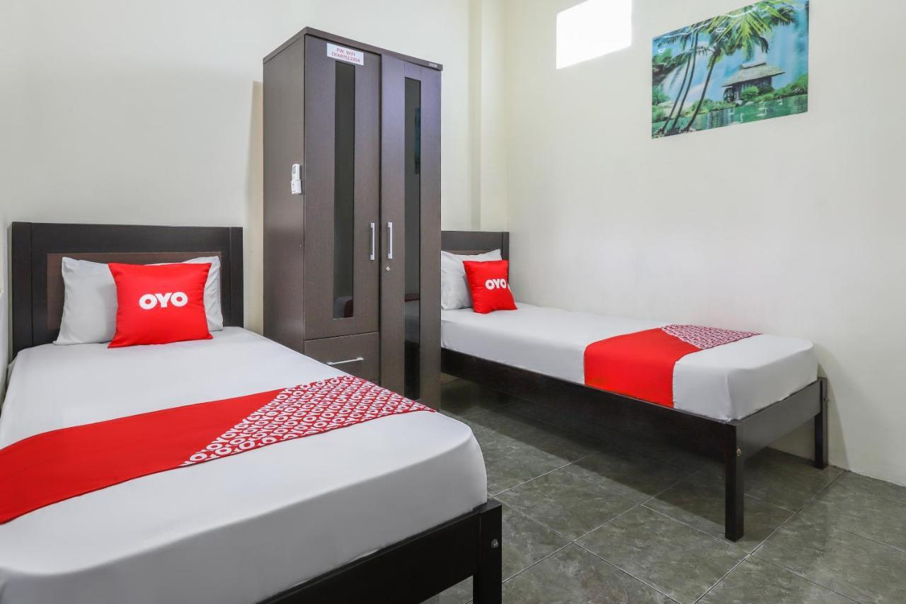 Oyo 3830 Dfarys Gh Syariah Hotel Balikpapan Kültér fotó