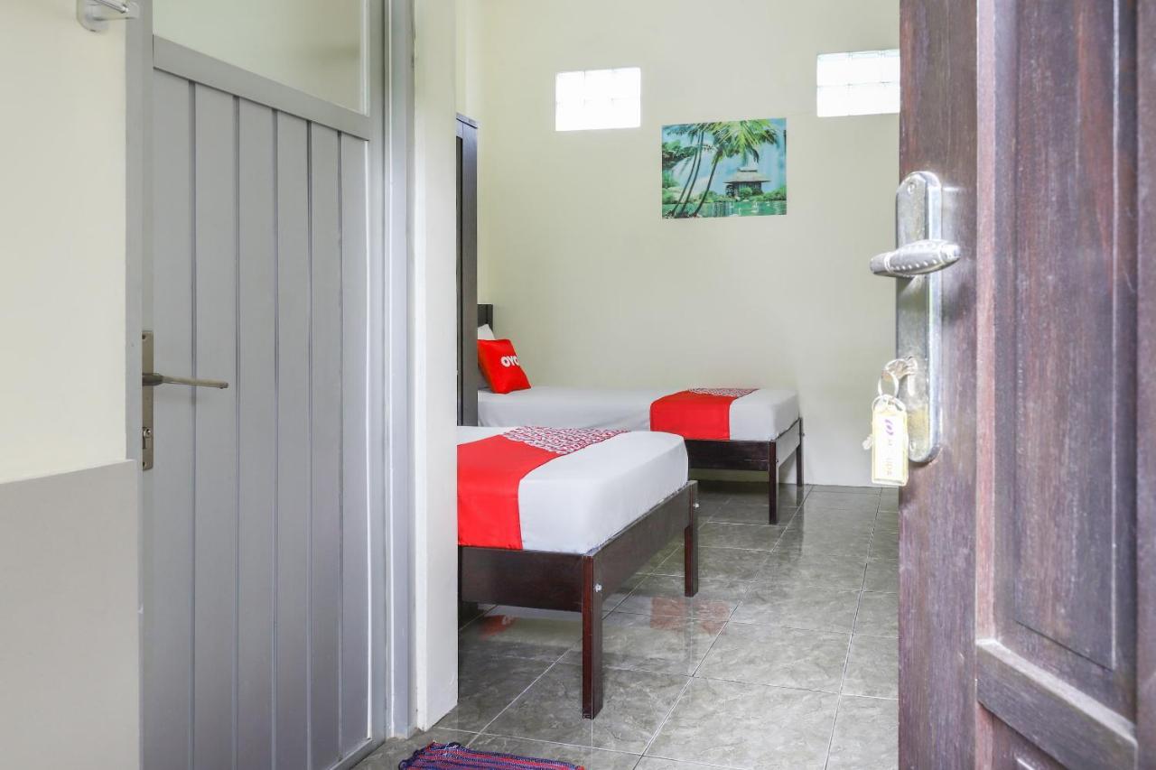 Oyo 3830 Dfarys Gh Syariah Hotel Balikpapan Kültér fotó